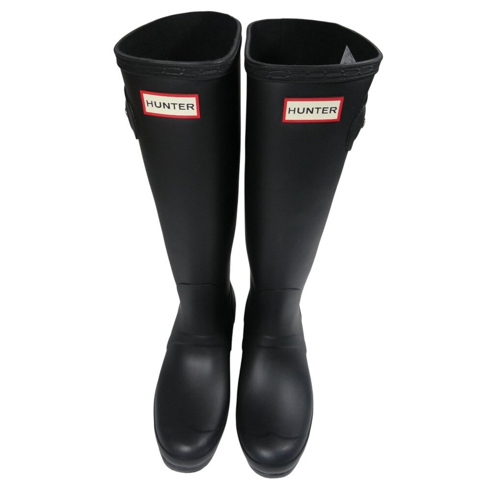 Hunter Black Winter Rain Boots with Classic Design